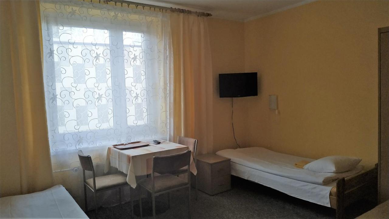 Hotel Eden 24H Rzeszów Eksteriør billede