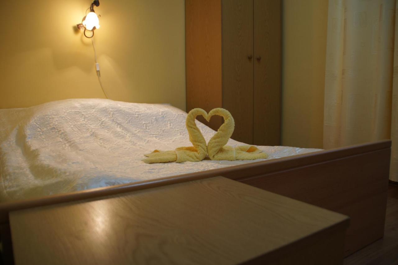 Hotel Eden 24H Rzeszów Eksteriør billede