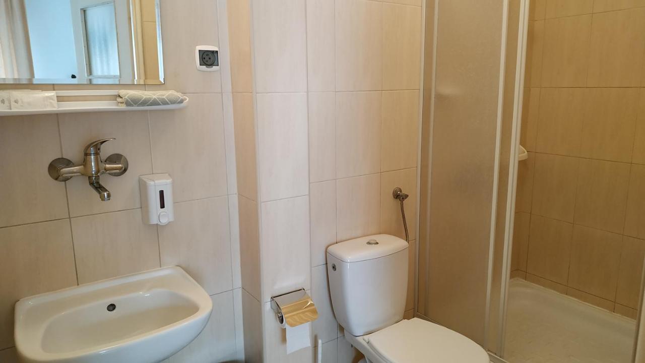 Hotel Eden 24H Rzeszów Eksteriør billede