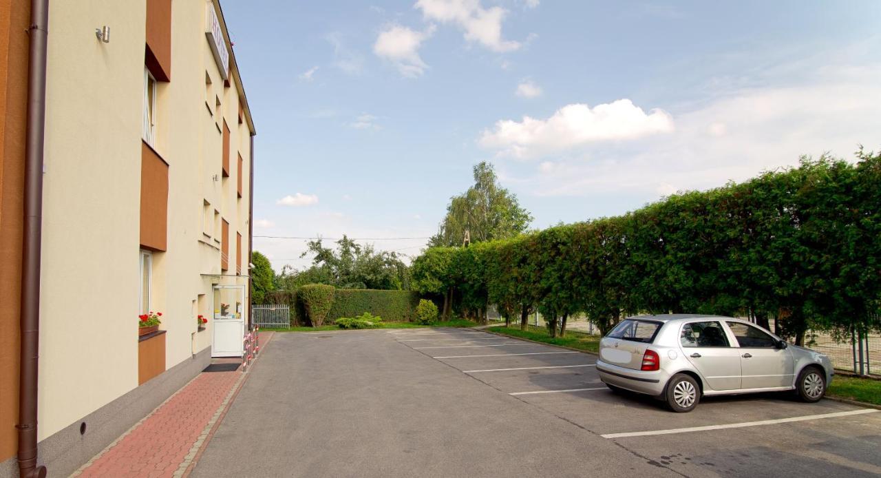 Hotel Eden 24H Rzeszów Eksteriør billede